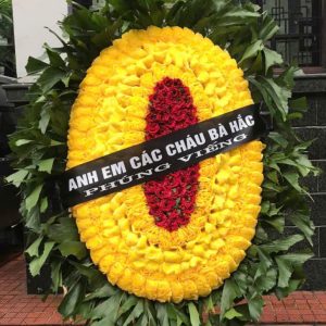 Đặt Vòng Hoa Chia Buồn Hà Nội Vòng To HCB 496