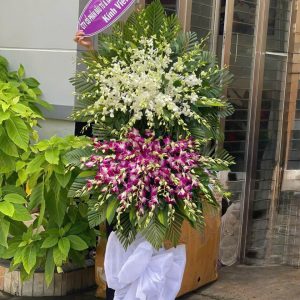 Lẵng Hoa Viếng Chia Buồn Tang Lễ HCB494