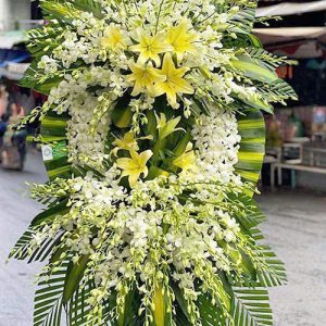 Lẵng Hoa Viếng Chia Buồn Tang Lễ HCB407