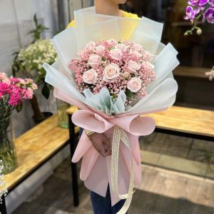Hoa bó kem dâu baby hồng HB913