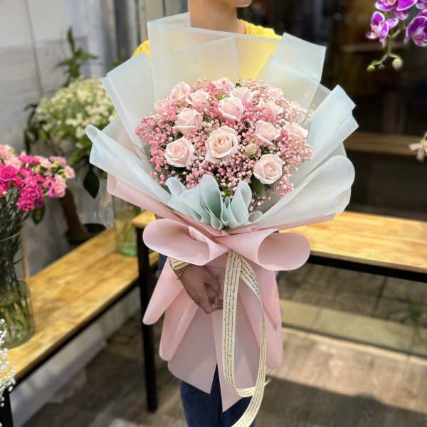 Hoa bó kem dâu baby hồng HB913
