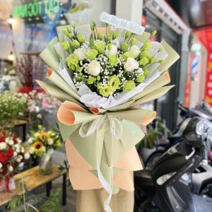 Hoa bó tường xanh hồng trắng HB811